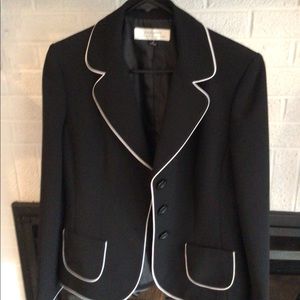 Tahari Women’s Designer Blazer
